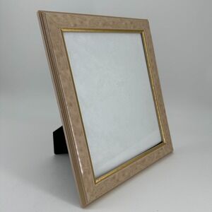 Vintage 8x10 Wood Picture Frame with Gold Trim - Tabletop/Wall Display MCM‎